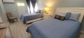 2 bedrooms, travel cot, free WiFi, bed sheets