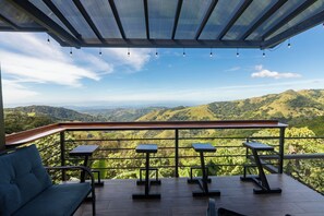 Exclusive Villa, 2 Bedrooms, Terrace, Ocean View | Terrace/patio - Finca Sunset Monteverde (Monteverde)