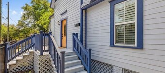 1026- Blue Moon, Single Level, 1 Mile to Arenas, Sleeps 10, Pet & Kid Friendly