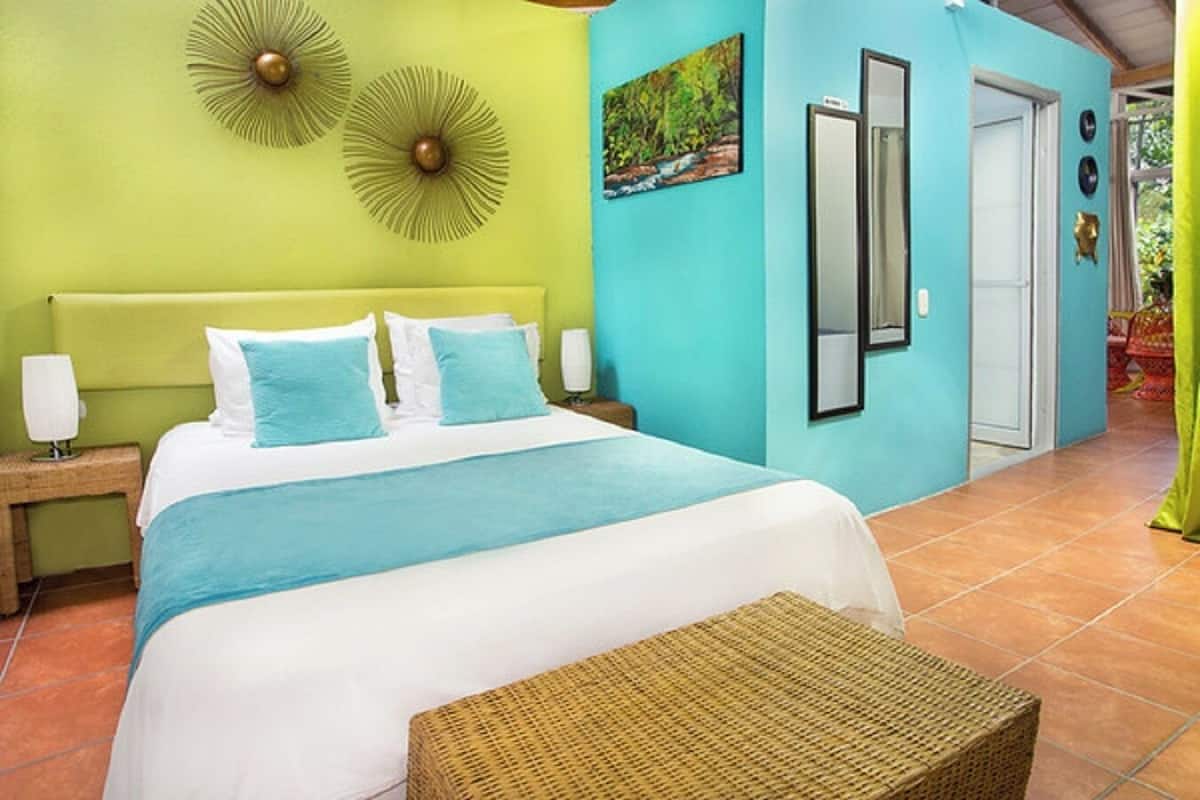 Deluxe Suite, 2 Bedrooms, Non Smoking, Pool View | 1 bedroom, individually decorated, individually furnished
