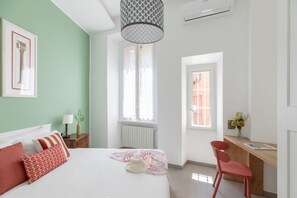 2 bedrooms, iron/ironing board, WiFi, bed sheets - iFlat | Soft & Relaxing apt in Trastevere (Roma)