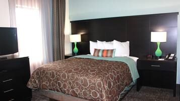 2 slaapkamers, een kluis op de kamer, een strijkplank/strijkijzer