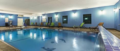 Indendørs pool