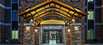 Free Daily Breakfast, Indoor Pool + Hot Tub Access