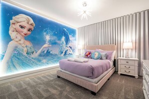 4 chambres, fer et planche à repasser, Wi-Fi, draps fournis