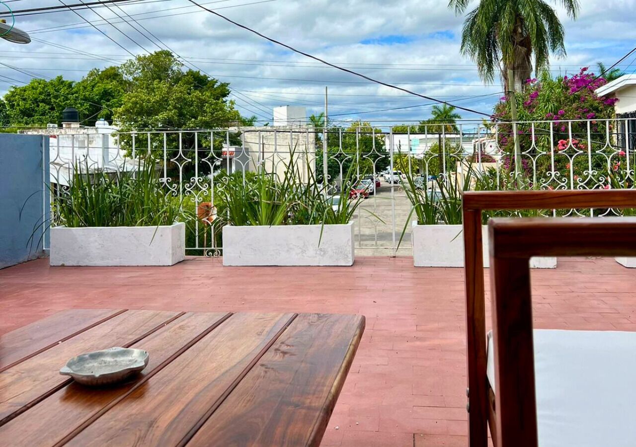 Design Room, 1 King Bed, Private Bathroom, City View | Terrace/patio