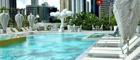 Piscine extérieure