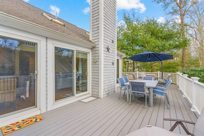 The Endless Summer Hideaway