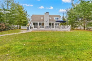 Exterior - The Endless Summer Hideaway (Mashpee)