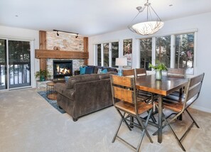 Condo, 1 King Bed with Sofa bed, Balcony, Mountain View (Beaver Creek Townsend Getaway) | In-room dining - Beaver Creek Townsend Getaway Ski In/ski Out! (Avon)