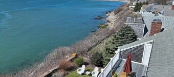 3BR Oceanfront on Nubble Cliffs!