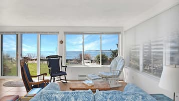 House, Multiple Beds, Balcony, Ocean View (Shore Thing) | Living area | 42-inch flat-screen TV with digital channels