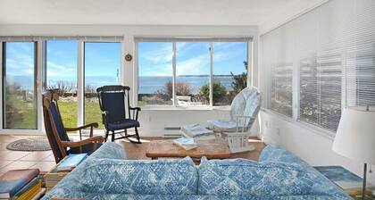 3BR Oceanfront on Nubble Cliffs!