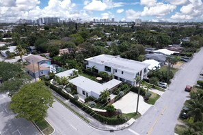 Aerial view - Palm Paradise Retreat Sleeps 4 (Fort Lauderdale)