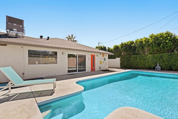 The Zen Space Private Pool! - Cathedral City, CA