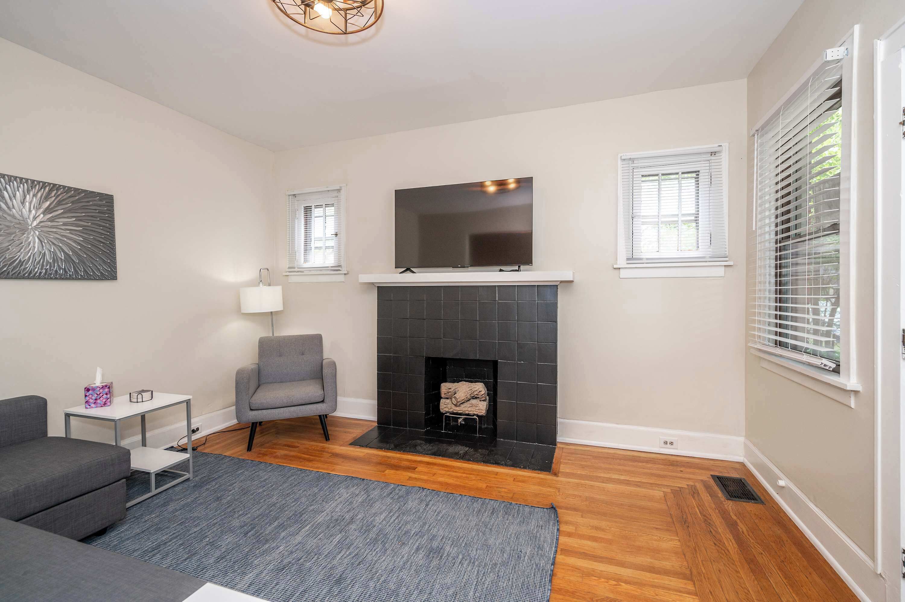 Apartment, 1 Queen Bed with Sofa bed, Kitchen, Garden View | Living area