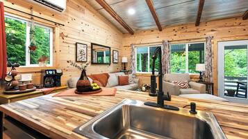 Cabin, Multiple Beds, Kitchen (Cozy Cove Cabin) | Interior