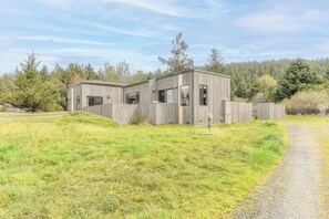 Exterior - Starlight Reach (Sea Ranch)