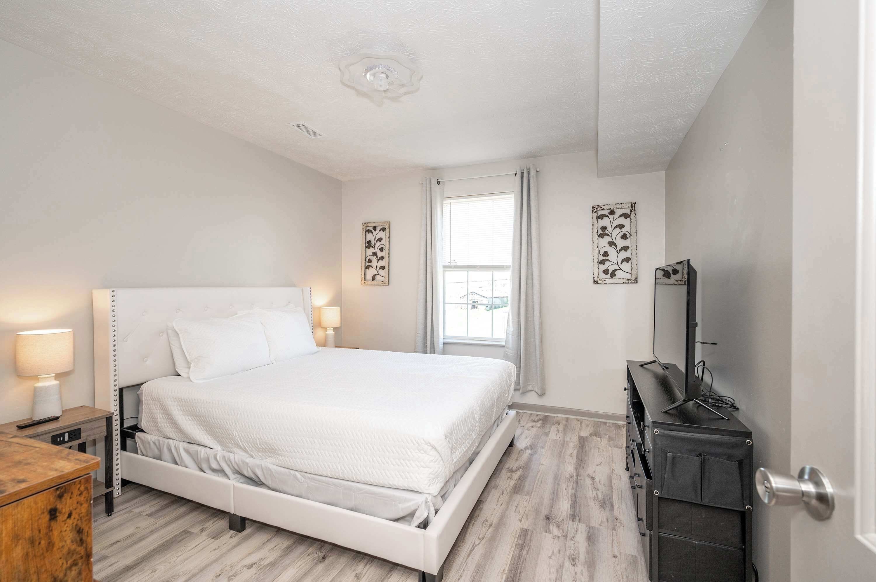 Condo, 2 camas Queen size, cocina, vista al jardín (Arkstone Retreat 2) | 2 habitaciones, decoración personalizada y muebles diferentes 