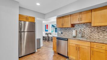 House, Multiple Beds, Kitchen | Private kitchen | Coffee/tea maker