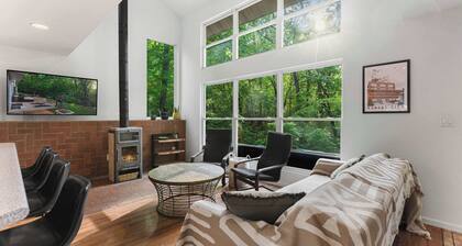 Treehouse LOZ Seclusion for 6!