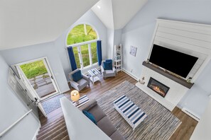 House, Multiple Beds, Balcony, Garden View | Interior - The 19th Hole (Sandwich)