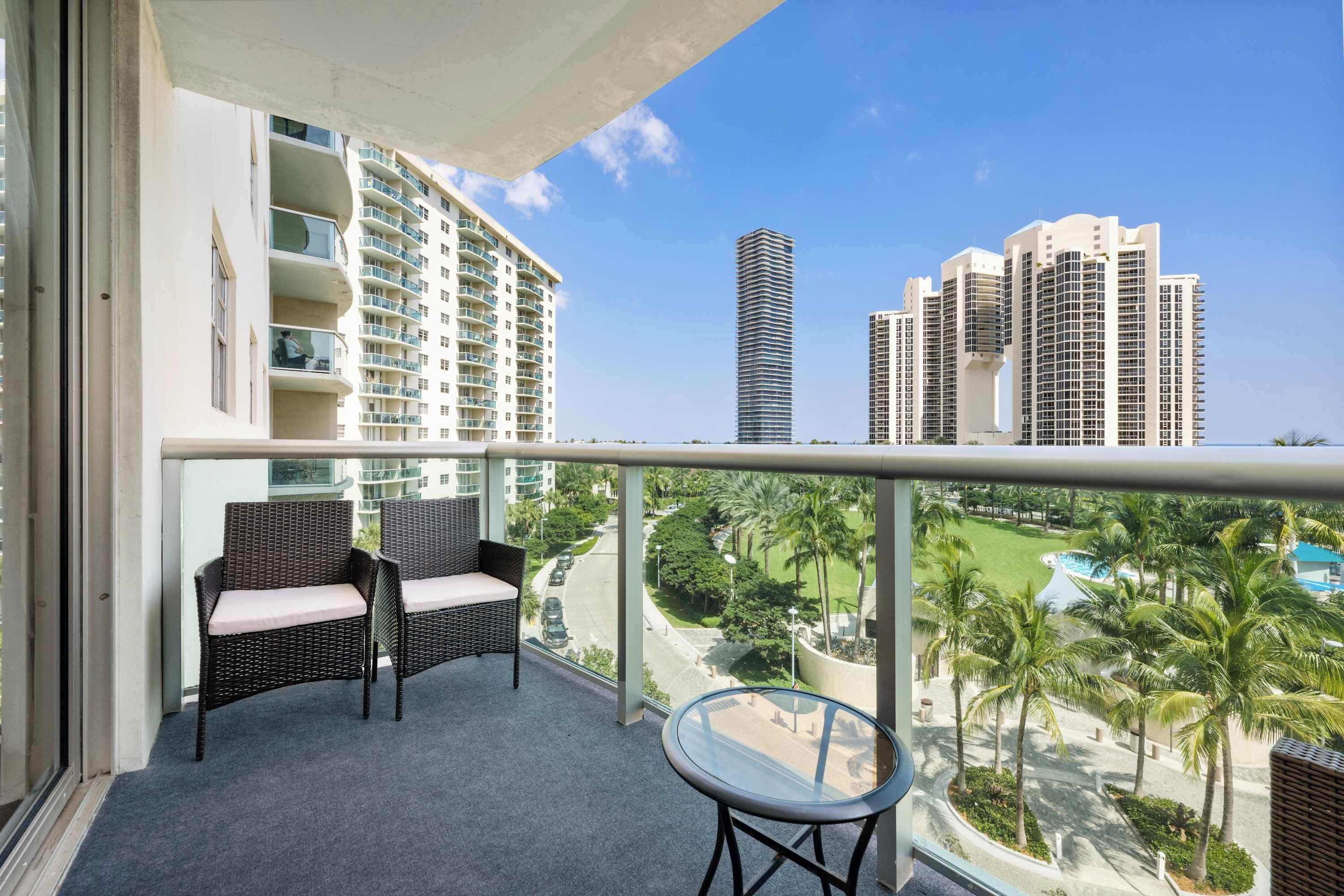 Condo, Multiple Beds, Pool Access, Partial Ocean View | Property grounds