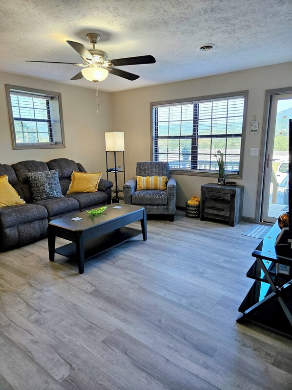 Fernseher, Arbeitsbereiche