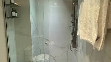 Shower, bidet, towels, soap