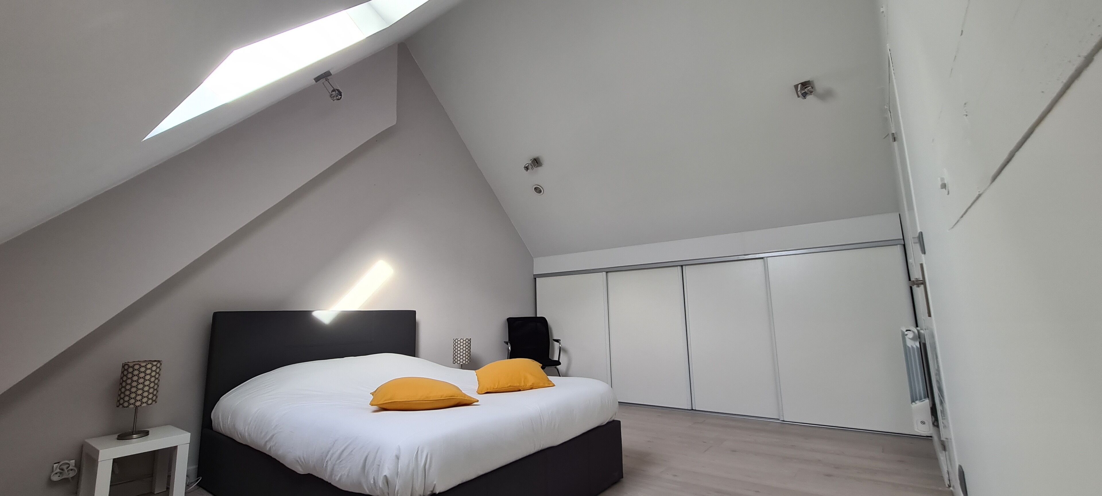 6 間睡房、書桌、熨斗/熨衫板、免費 Wi-Fi