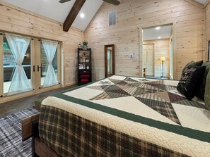 6 habitaciones, tabla de planchar con plancha y wifi gratis 