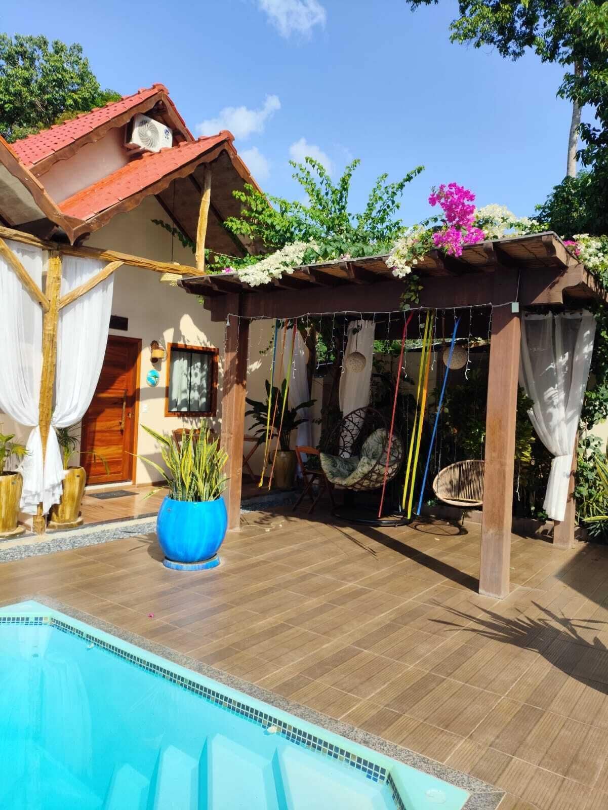 Premium Cabin, 1 Bedroom, Pool View, Poolside