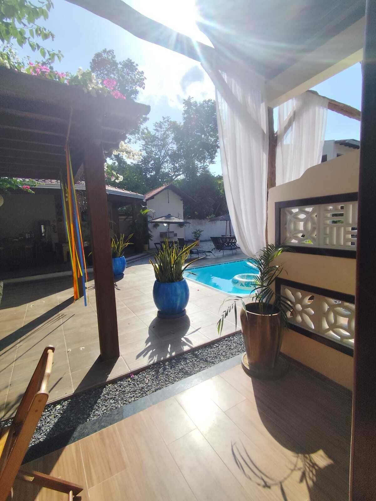 Cabana premium, 1 quarto, vista para a piscina, ao lado da piscina | Vista do quarto