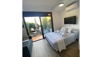 1 camera, Wi-Fi gratuito, lenzuola