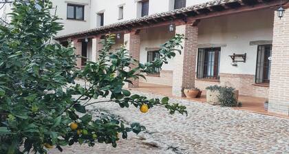 Country House 'Casa Rural La Era' with Mountain View, Wi-Fi and Air Conditioning