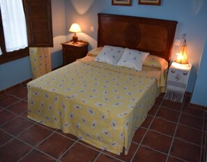 6 Schlafzimmer, kostenloses WLAN, Bettwäsche
