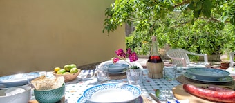 Holiday Home 'Casa Ottula' with Private Garden, Wi-Fi and Air Conditioning