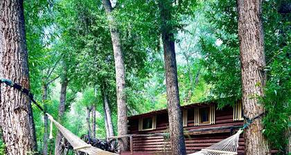 TATA River Cabin: The Salida Cabin - Relax and Unwinde