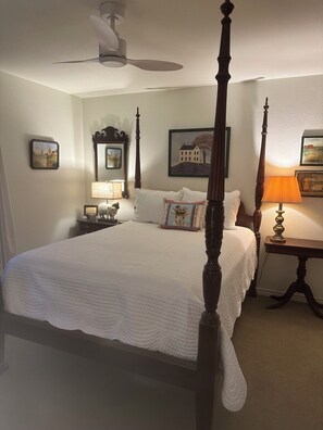 3 habitaciones, escritorio, tabla de planchar con plancha y wifi gratis