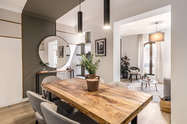 Dining - Nicks - 2 bedrooms in Trafalgar (Madrid)