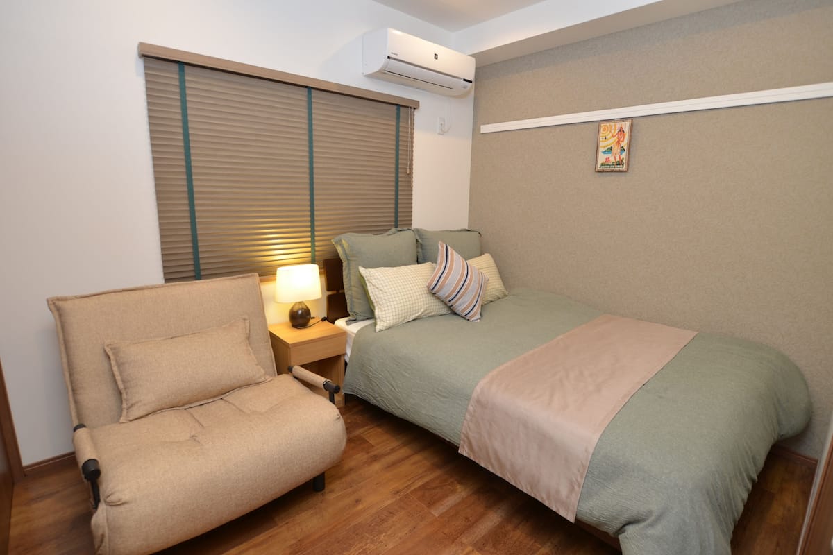 Two-Bedroom Apartment with Terrace, Non Smoking