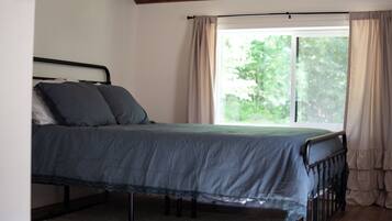 3 chambres, bureau, lit parapluie, Wi-Fi gratuit