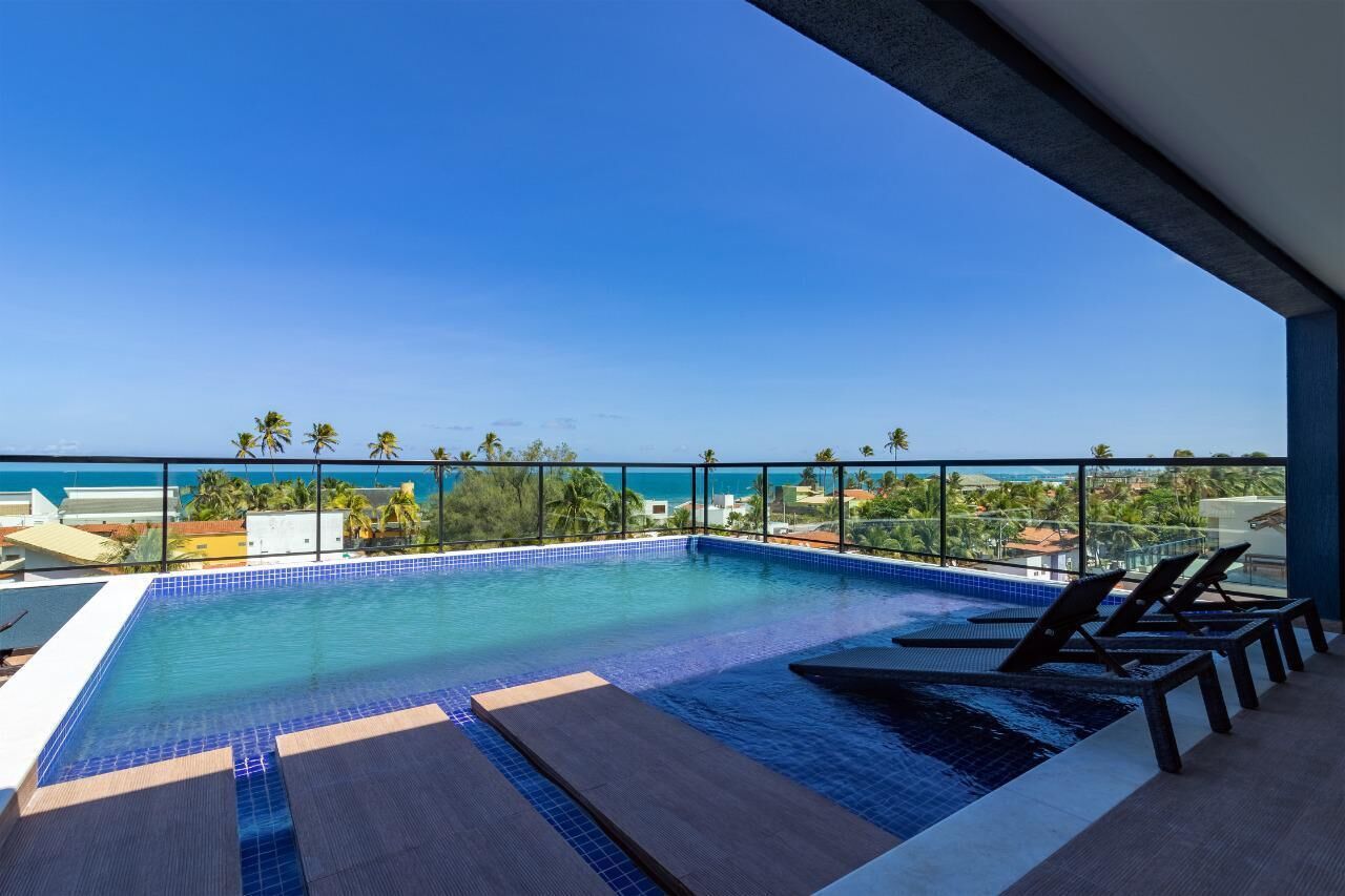 Kolam renang outdoor