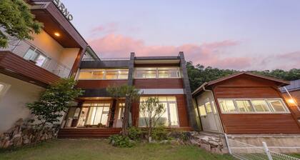 Gapyeong Areuno Pet Pension