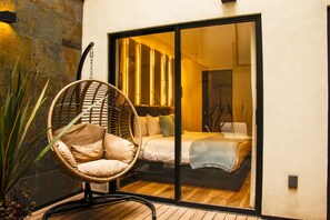 高級公寓, 2 間臥室, 庭院, 庭園景觀 | 露台/庭院