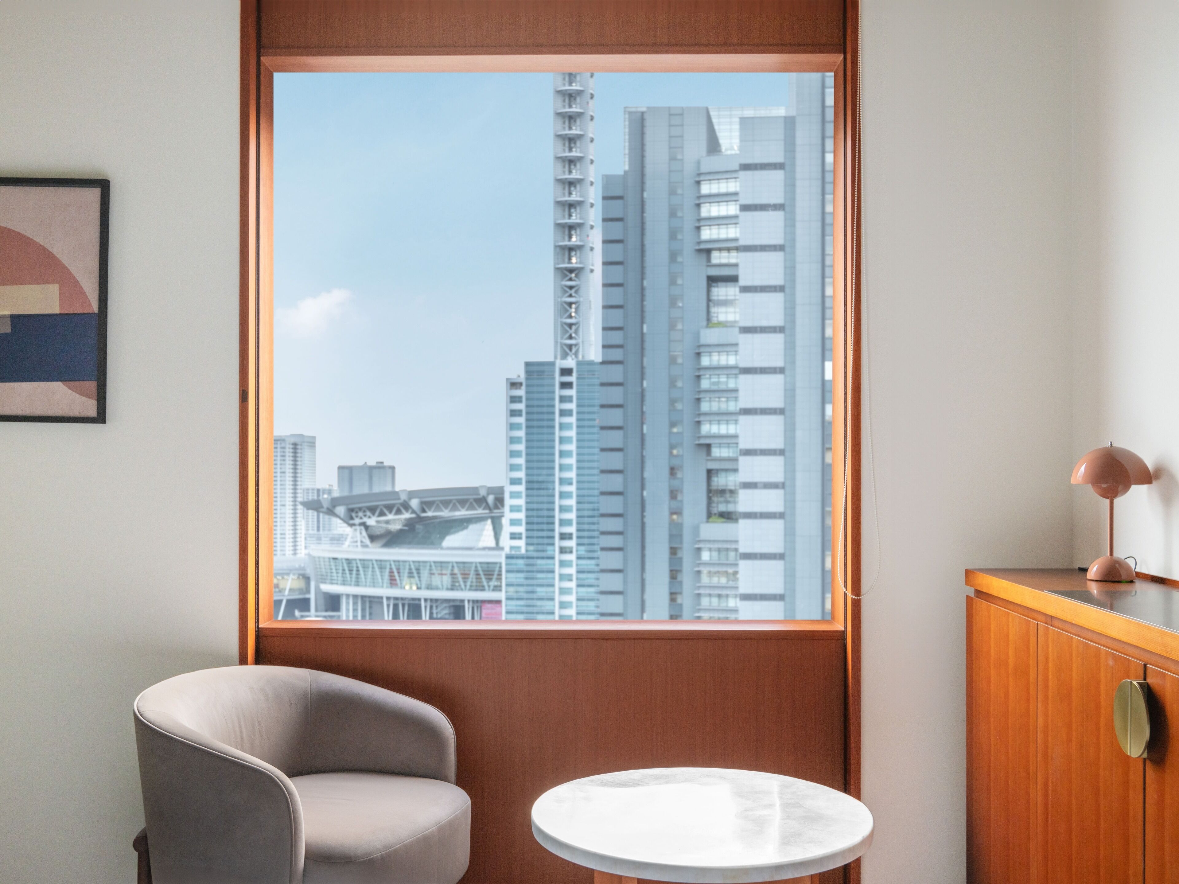 Mark Twin Room, Non Smoking (High floor, Minibar, Free flow, Check out time: 12:00) | Free minibar, in-room safe, desk, blackout drapes