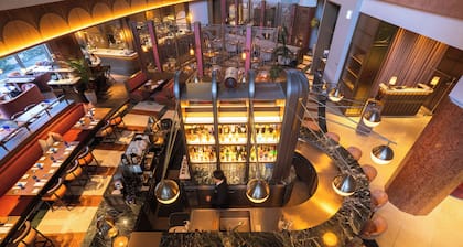 THE MARK GRAND HOTEL