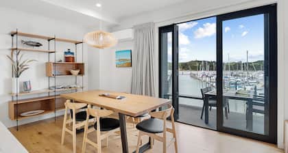 Bay of Islands Apartment -Marina Views