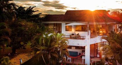 "APARTAMENTO EL PARAISO EN MELGAR "
Hermoso apartamento para 12 personas