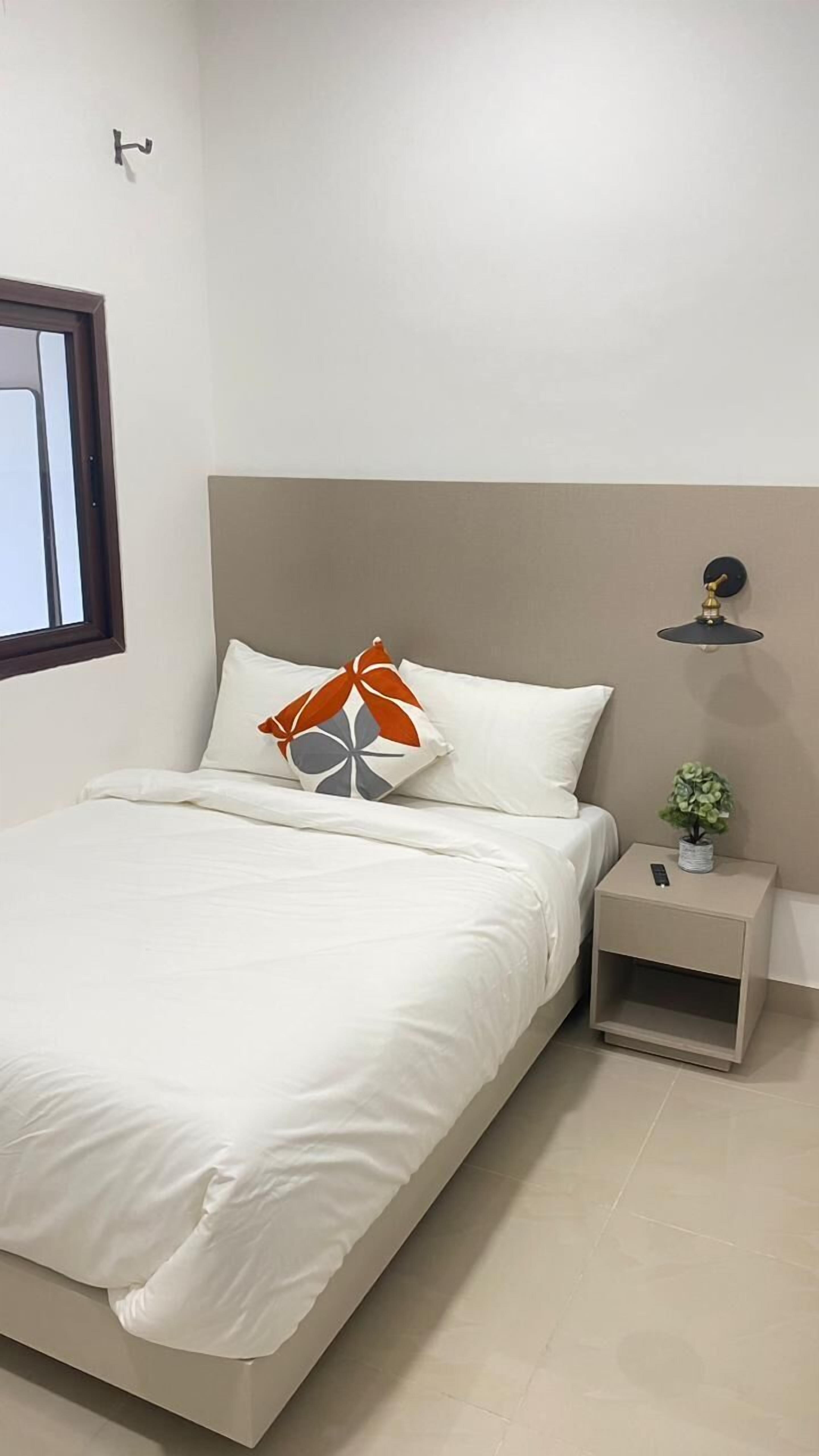 Comfort Room | Free WiFi